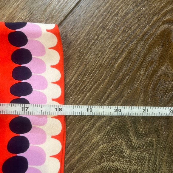 Boden Women's Armelle Red Dot Blouse, 3/4 Length Sleeve, Mock Neck, Size 2 - Picture 9 of 14